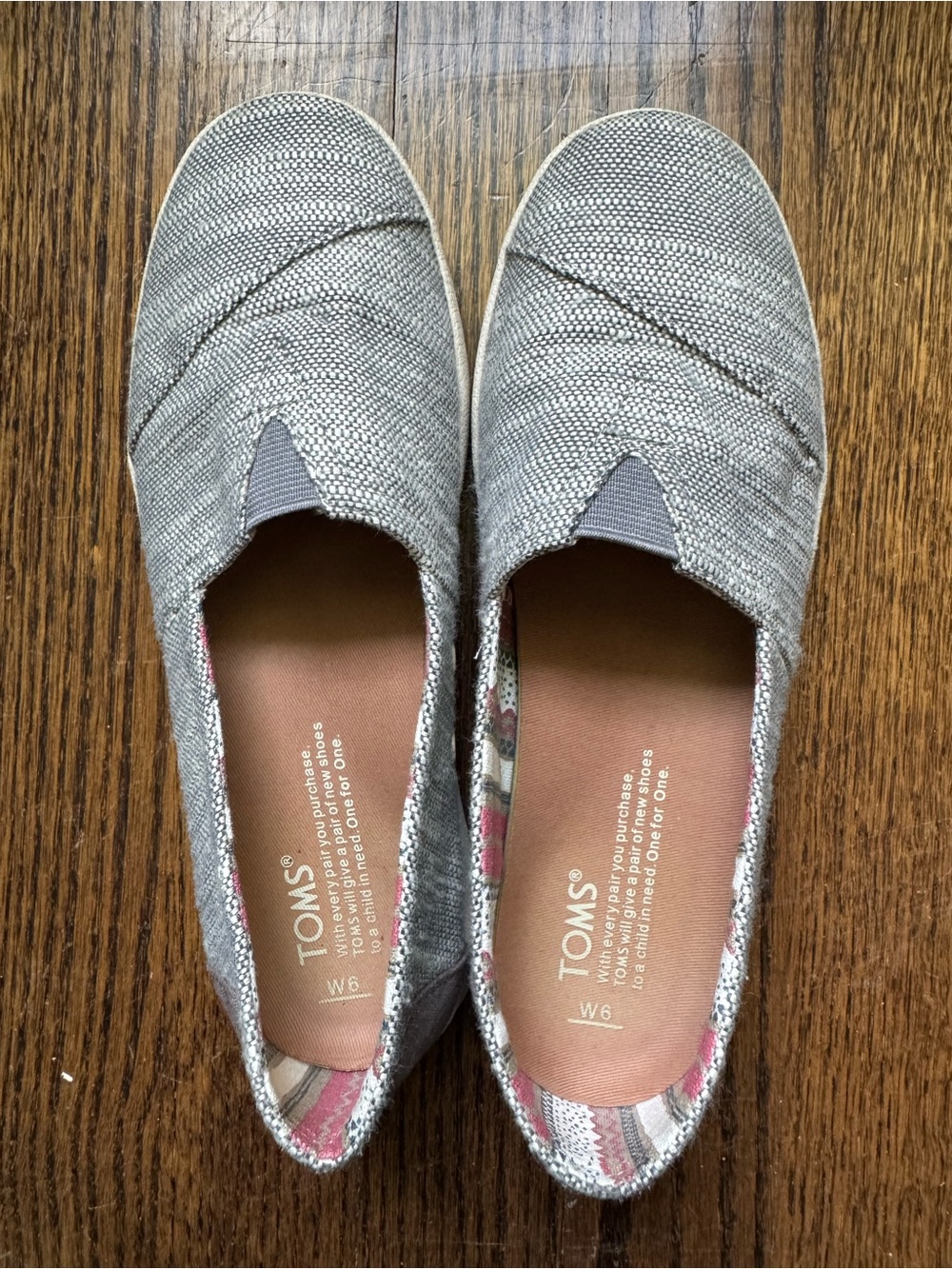 TOMS Women's Avalon Slip-On Flats